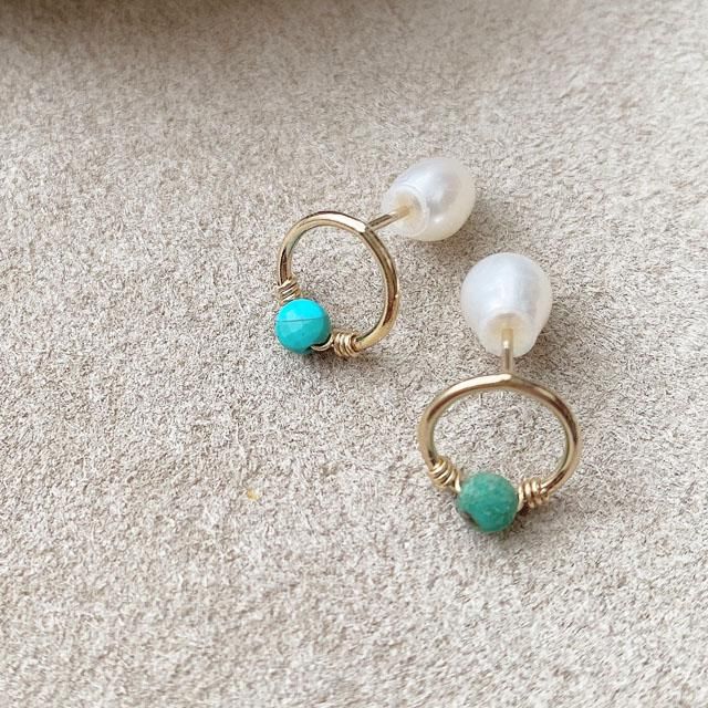 Turquoise Tiny Hoop Pierced Earring 一粒ターコイズ　淡水パールキャッチ　14kgf　フープデザインピアス -  CandyBody