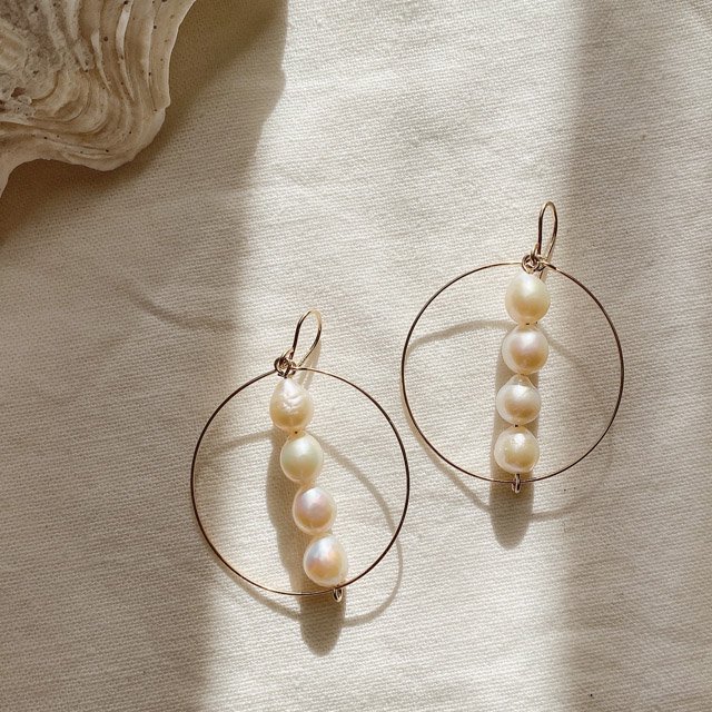 Fresh Water Pearl Hoop Design Pierced Earring ドロップ淡水パール　フープデザインピアス -  CandyBody