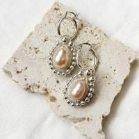 <img class='new_mark_img1' src='https://img.shop-pro.jp/img/new/icons14.gif' style='border:none;display:inline;margin:0px;padding:0px;width:auto;' />ɥåøѡFreshwaterpearlĦԥ silver925աץԥ
