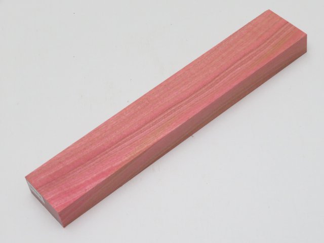 ピンクアイボリー　18×40×232ミリ　