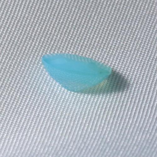 美しいブルーグリーン ペルー産 ブルー・オパール ルース 0.72ct 7.4mm