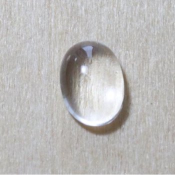 宝石質　透きとおる水の雫　ダンビュライト カボション 同ロットソ済み　0.81ct  6.7mm