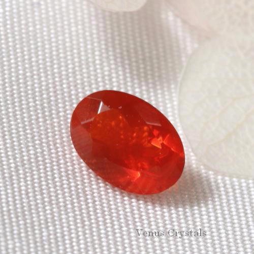 華やかレッド メキシコ産 ファイアー・オパール ルース 0.36ct 5.8mm 同ロットソ済み - 夕星庵 -Venus Crystals-