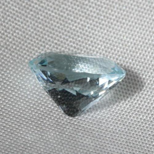 ナイジェリア産　非加熱　アクアマリン　ルース　1.36ct 7.8mm - 夕星庵　-Venus Crystals-