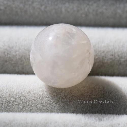 レア 国産鉱物 国産水晶 茨城県産 仏頭 めのう 水晶 10mm ビーズ - 夕星庵 -Venus Crystals-