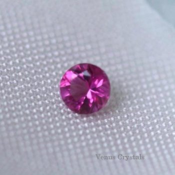 虹色 チタニア ダイヤ （合成ルチル） ルース 0.60ct 5.1mm - 夕星庵 -Venus Crystals-