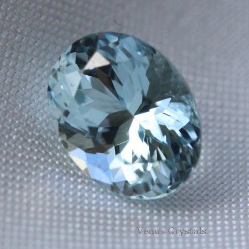 ナイジェリア産 非加熱 アクアマリン ルース 0.75ct 6.4mm - 夕星庵 -Venus Crystals-