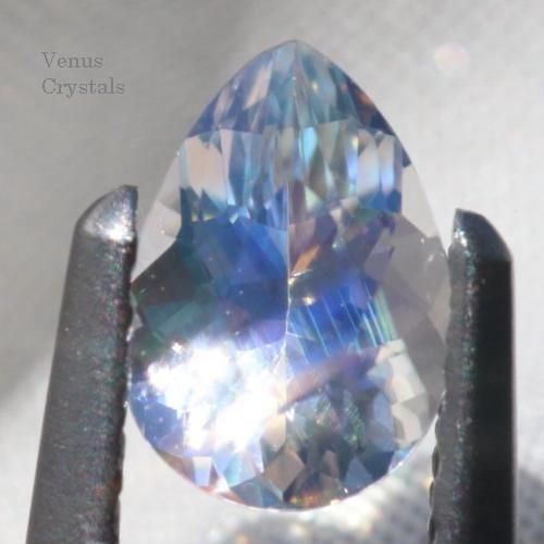 虹色 アンデシン ラブラドライトルース 0.42ct 6.6mm - 夕星庵 -Venus Crystals-