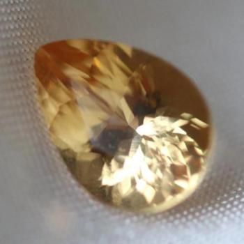 ίޤꡡμ֥饸뻺Ǯǥ󡦥ڥꥢ롦ȥѡ롼0.93ct  7.1mm