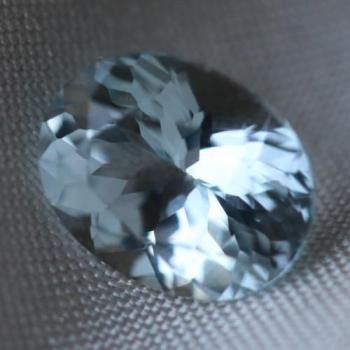 ֥饸뻺ɡ˥㻺֥롼ȥѡ롼0.94ct  6.9mm