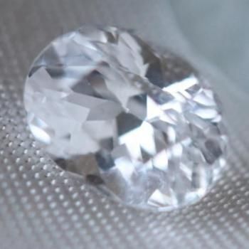 ŷȤСեʥȡեʥȡ롼ƱåȥѤߡ0.48ct  5.2mm 