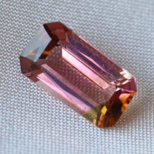 トリカラー 花束 トルマリン （ピンク・オレンジ・グリーン） 1.14ct