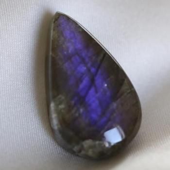シラー、シーンが煌めく石 - 夕星庵 -Venus Crystals-