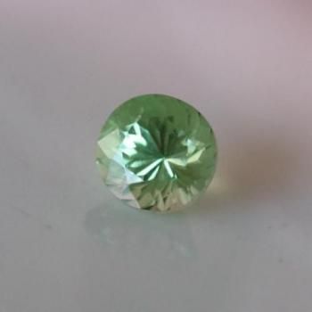 ԥ󥯷ָUVߥȡ󥶥˥ߥȡͥåȡ饦ɡ롼Mint Garnet Grossular0.23ct  3.5mm