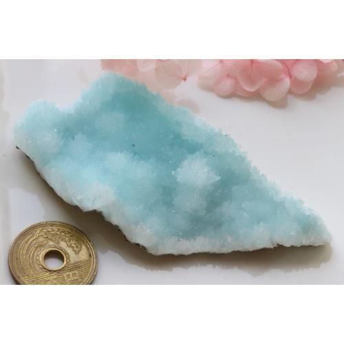 美品✨ブルーアラゴナイト母岩付き結晶原石 Amazon.co.jp: 結晶が美しい ブルーアラゴナイト原石 鉱物標本