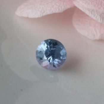 ɹġС֥롼ΥǡǮޥ뻺ե 饦ɡ롼0.24ct  3.5mm