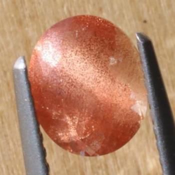 キラキラ ラメ オレゴン サンストーン ルース 1.35 ct  7.7mm