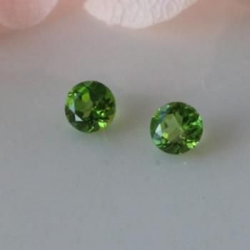 ץɡ饦ɡ롼åȡ0.15ct  2.4mm