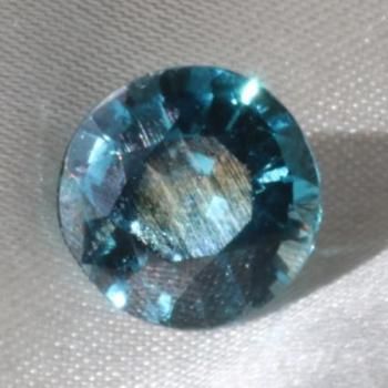 󡡥ǥ֥롼ʥ Indigo Kyanite 饦ɡ롼1.40ct  6.8mm