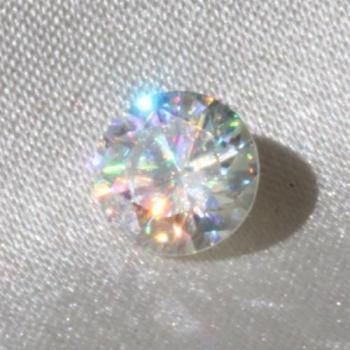 쥢롡ʥ˥ˡ饦ɡ롼0.60ct  5.0mm