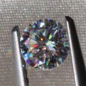 �����ե������������ȥ��󡡥����󡡥����䡡����������ȥ�������ࡡ�饦��ɡ��롼����0.777ct  4.9mm�������ȥ��դ�