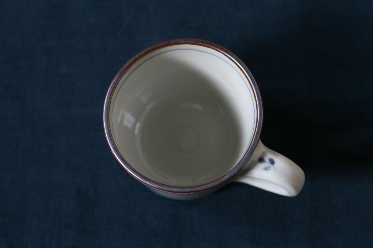 志村和晃 染付マグカップ(だみ花) 作家の器｜さわらぎ
