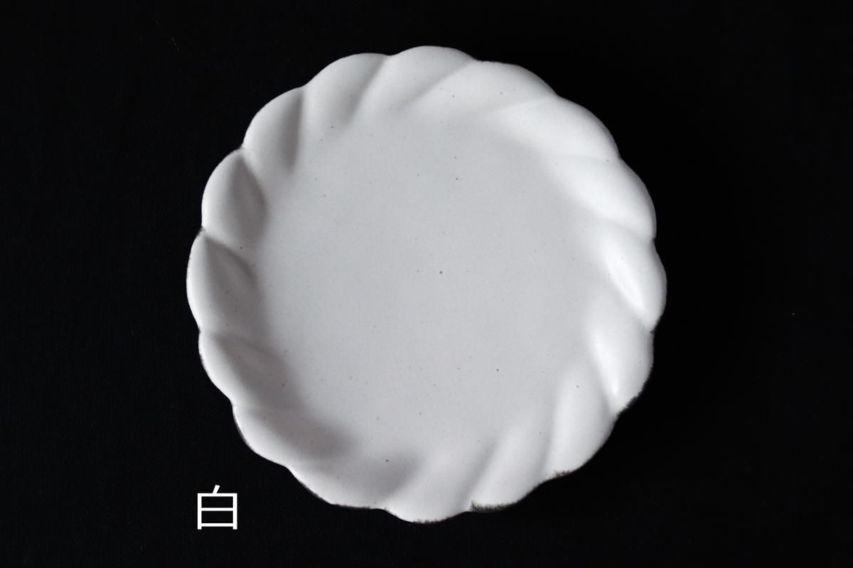 石岡信之 ふくふく6寸皿｜白・枯黒 - 作家の器｜さわらぎ