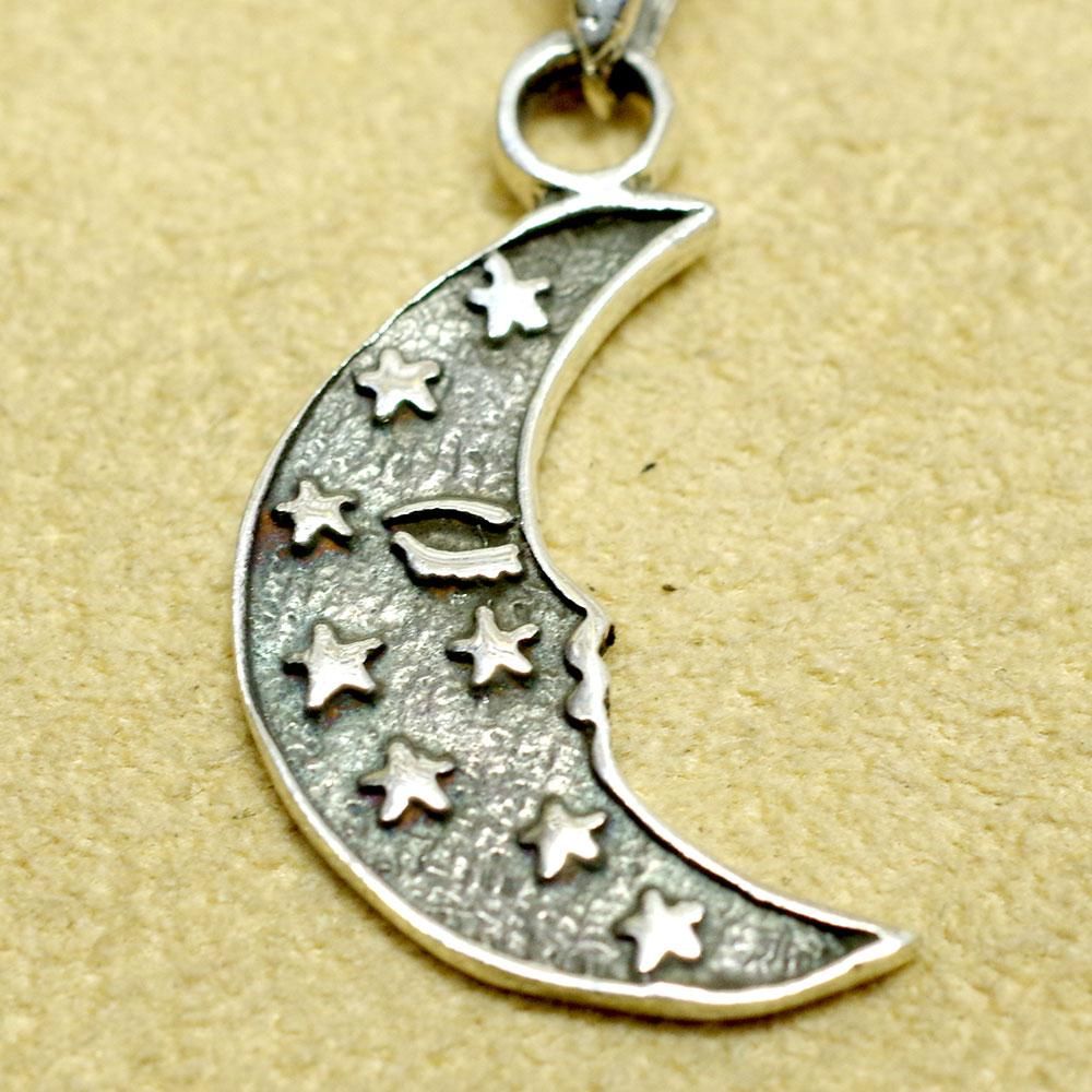 Silver925☆星柄の三日月 top【2.4cm】
