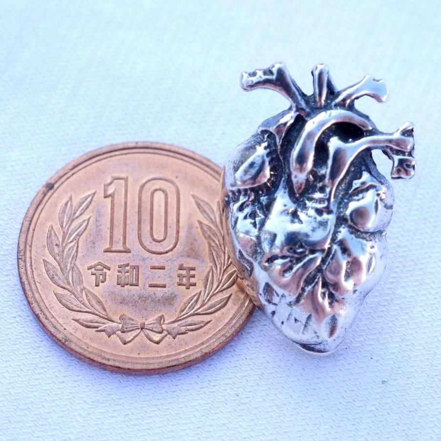 Silver925☆心臓ピアス【H2.8cm】