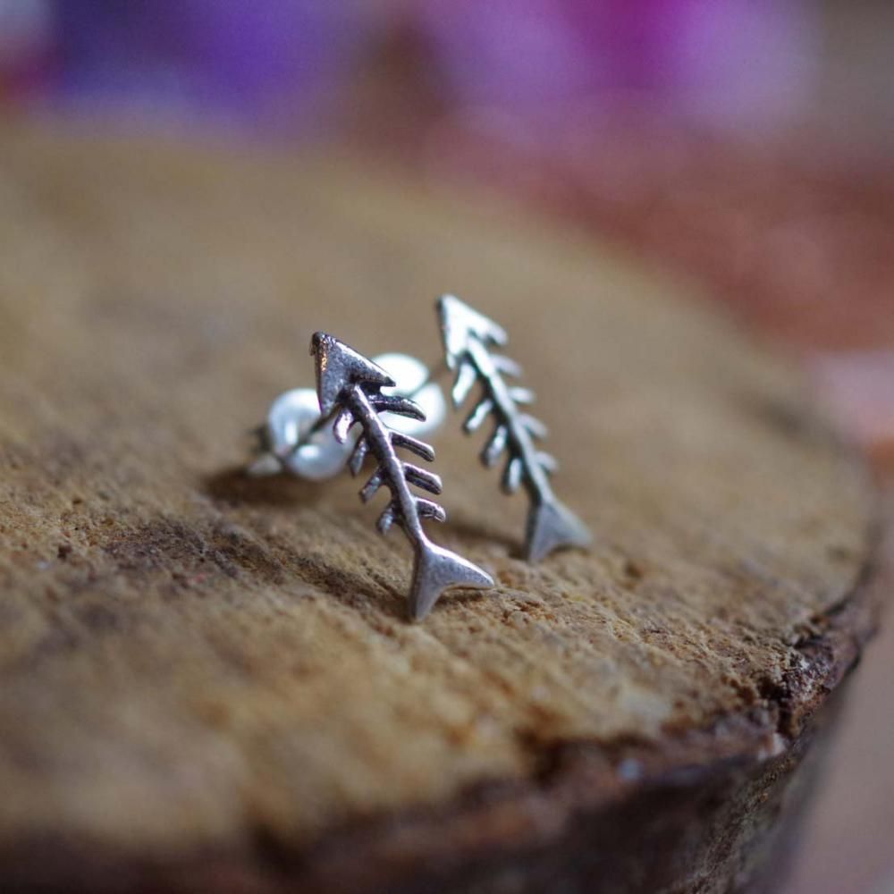 Silver925☆魚の骨 ミニピアス