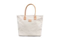 DAY TOTE
