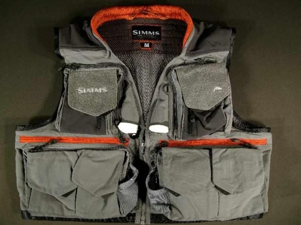 SIMMS フィッシングベスト 美品 M - ウエア