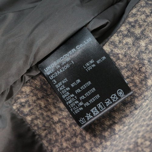 UNDERCOVER アンダーカバー 21AW 3レイヤーKN転写フードブルゾン ジャケット 3 ブラウンベース -  ブランド古着買取・販売unstitchオンラインショップ