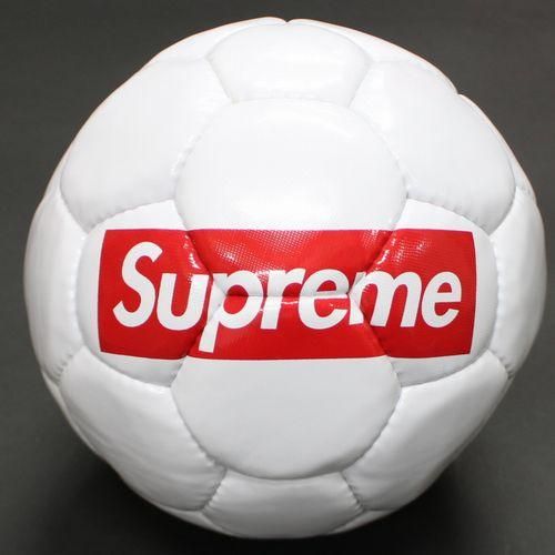 supreme✖︎UMBRO サッカーボールアンブロ