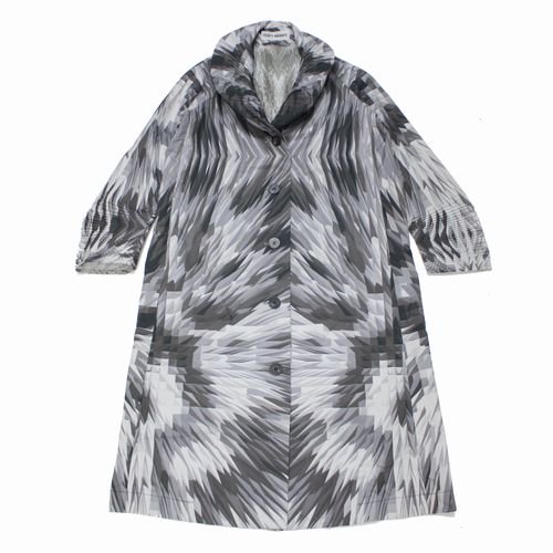 ISSEY MIYAKE イッセイ ミヤケ 2009AW Runway Collection 幾何学柄 プリーツ コート 2 グレー系 -  ブランド古着買取・販売unstitchオンラインショップ