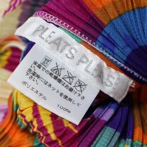 PLEATSPLEASE プリーツプリーズ 2008SS イッセイミヤケ ISSEY MIYAKE FLAGS 国旗柄 フレアワンピース 3 -  ブランド古着買取・販売unstitchオンラインショップ