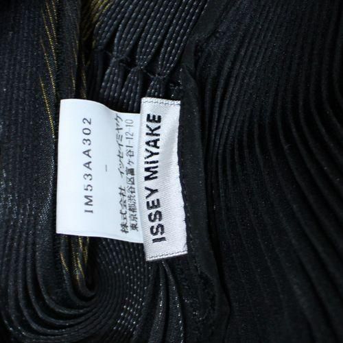 イッセイミヤケ スチームストレッチの帽子 issey miyake
