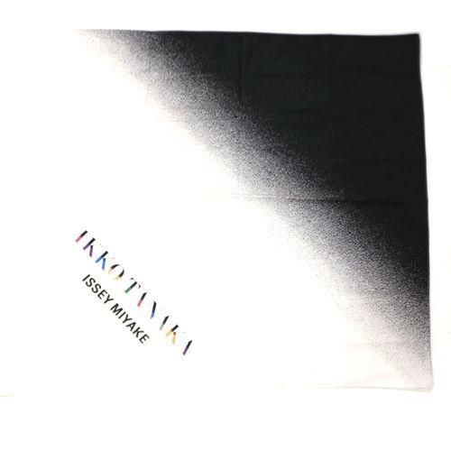 ISSEY MIYAKE IKKO TANAKA イッセイミヤケ 田中一光 風呂敷