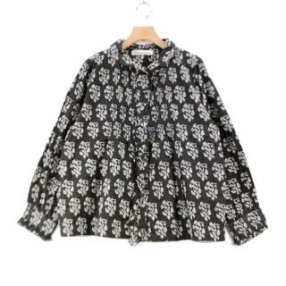 Porter des boutons ݥƥǥ֥ȥ 22AW ֥åץȥåե֥饦 ֥å