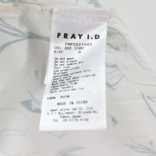 FRAY I.D（フレイアイディー）の「ラインフラワースリーブタック