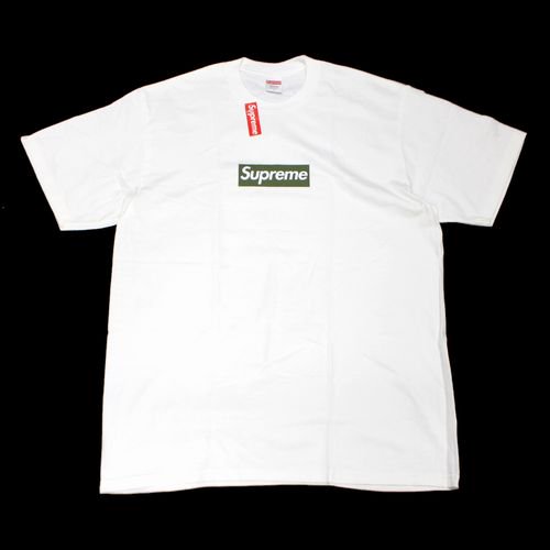 Kフォローで割引多数出品中supreme シュプリーム　ベルリン　Berlin BOX ロゴ　Tシャツ　L