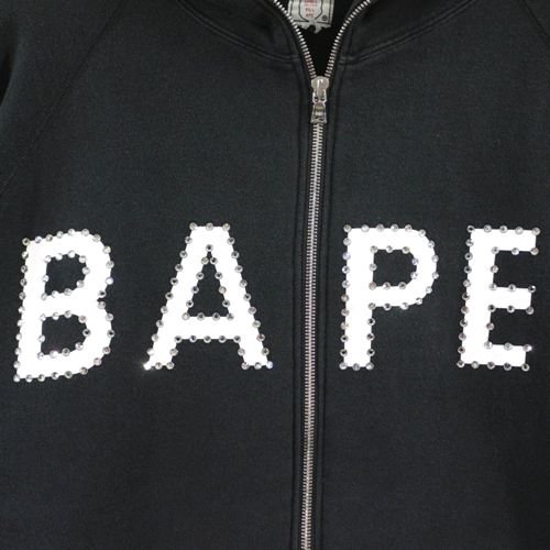 A BATHING APE アベイシングエイプ ラインストーン BAPEロゴ ジップパーカー L ブラック -  ブランド古着買取・販売unstitchオンラインショップ