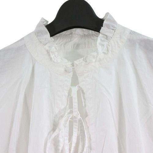 ネストローブ フリルカラーギャザーブラウス　白 FRILL COLLAR GATHERED BLOUSE | 岡山店 | nest Robe Shop Blog