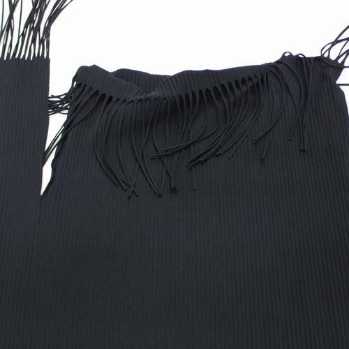 イッセイミヤケ me フリンジプリーツ黒ノースリーブベスト