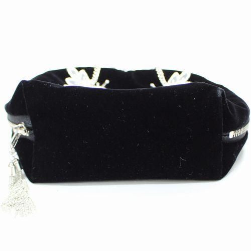 Tanaka Daisuke タナカ ダイスケ 24SS Snow bijou Pouch bag スノー 