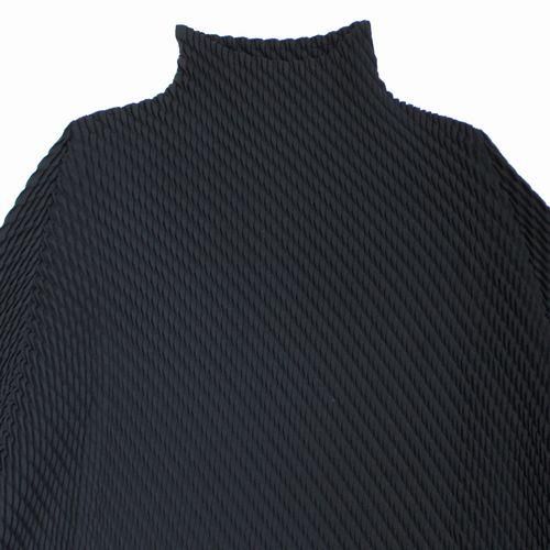 ISSEY MIYAKE イッセイ ミヤケ 24SS MISTY PLEATS ハイネック プリーツ