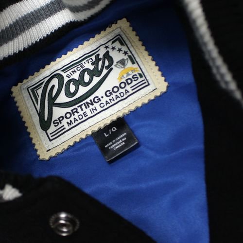 Better Gift Shop × Roots GALLERY AND GIFT SHOP ROOTS VARSITY JACKET スタジャン L  ブラック - ブランド古着買取・販売unstitchオンラインショップ