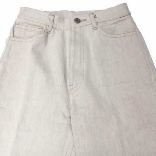 FUMIKA_UCHIDA フミカウチダ　ホワイト　ストレートデニム FUMIKA_UCHIDA フミカウチダ ホワイト ストレートデニム