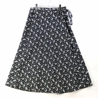 ENGINEERED GARMENTS エンジニアードガーメンツ Floral Jacquard ラップスカート 1 ブラック