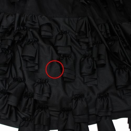 コムデギャルソン　BLACK　フリルスカート2024 コムデギャルソンCOMME des GARCONSウール裾サークル